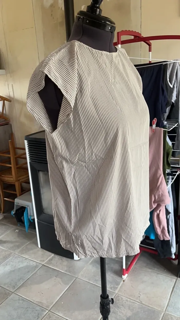 T shirt - photo numéro 2