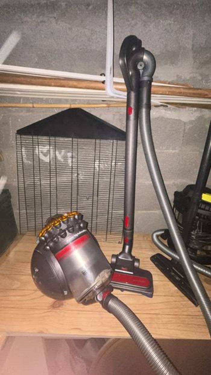 Aspirateur Dyson - photo numéro 6