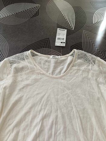 haut dentelle neuf TXL