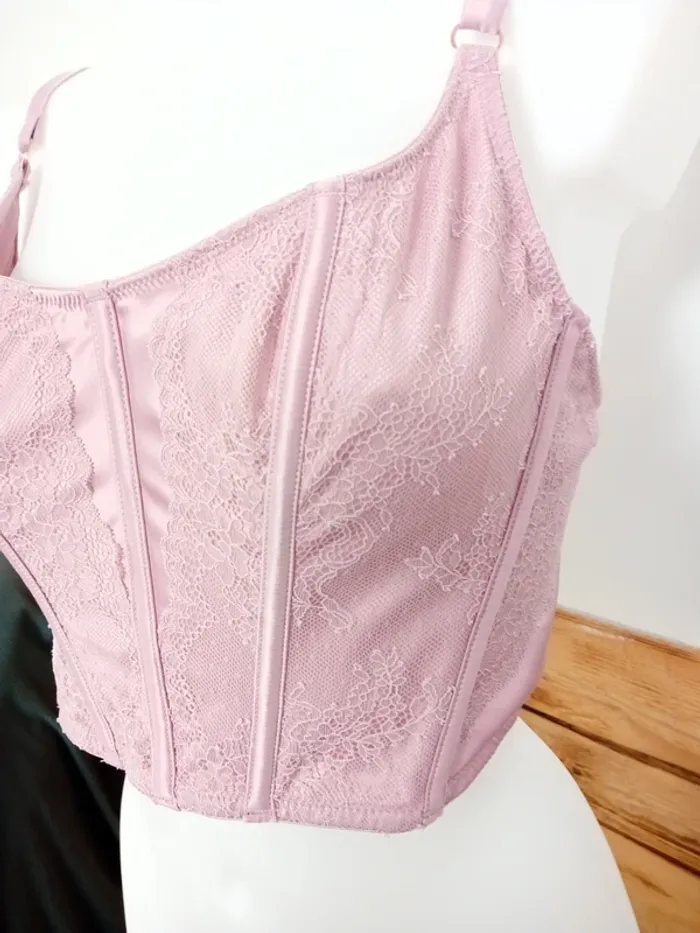 Soutien corset - photo numéro 2