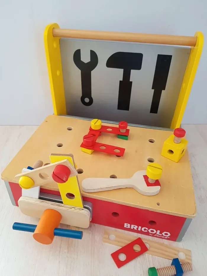 Coffret établi Bricolo de Janod et outils en bois - photo numéro 2
