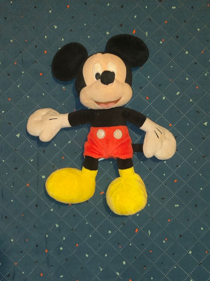 Peluche Mickey classique