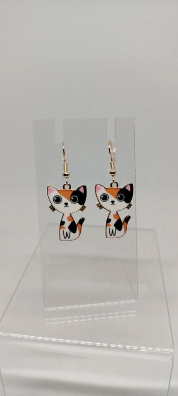 🍄 boucles d'oreilles chat tricolore