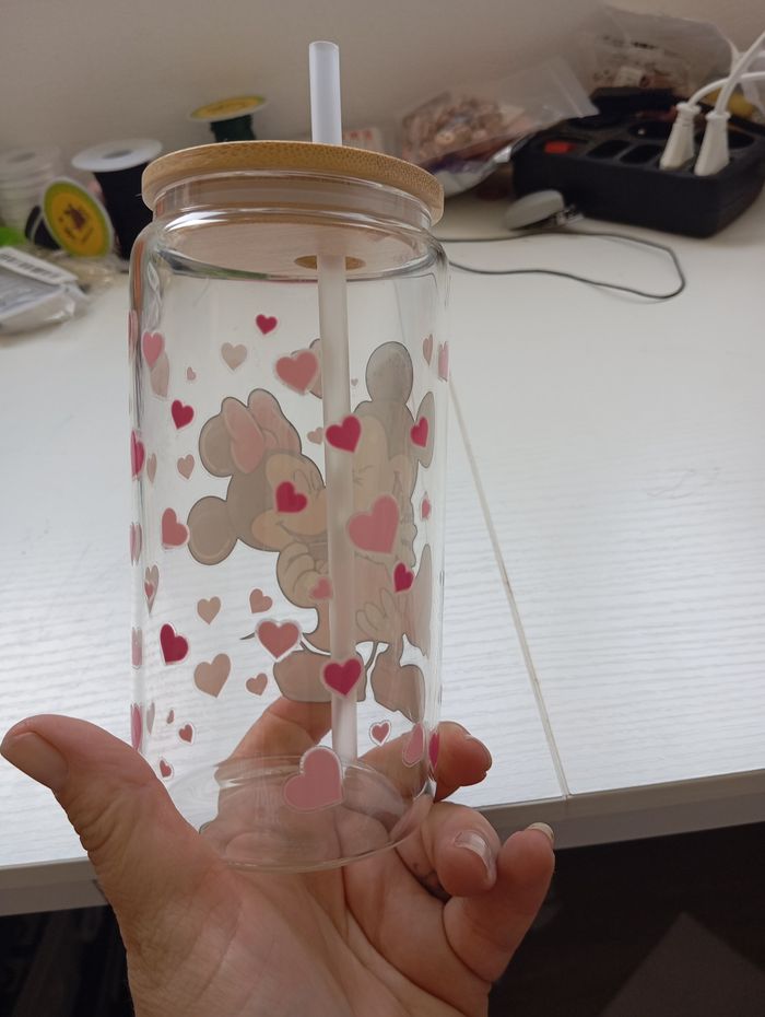 Tumbler en verre Minnie et mickey avec paille - photo numéro 3