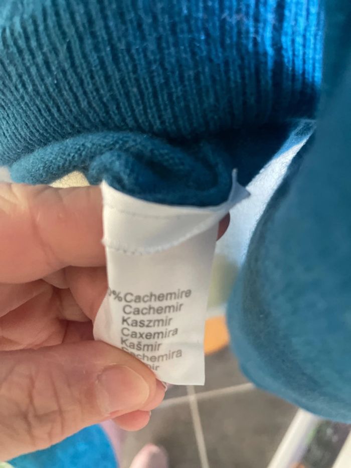 Pull en cachemire bleu - photo numéro 9