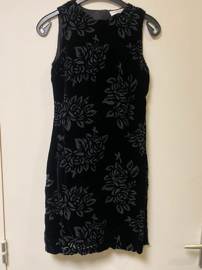 Magnifique robe noire effet velours avec doublure Camaïeu taille 34 - photo numéro 2