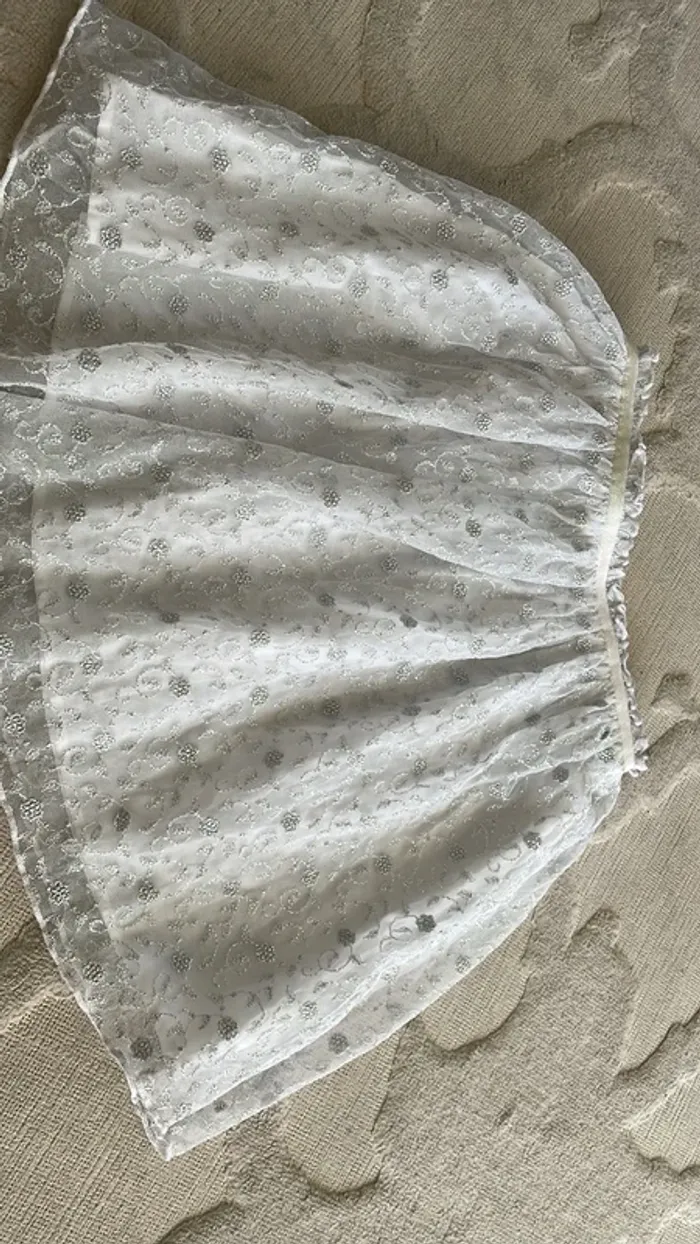 Jupe blanche à paillettes – Benetton – Taille 10-11 ans / 150 cm - photo numéro 3