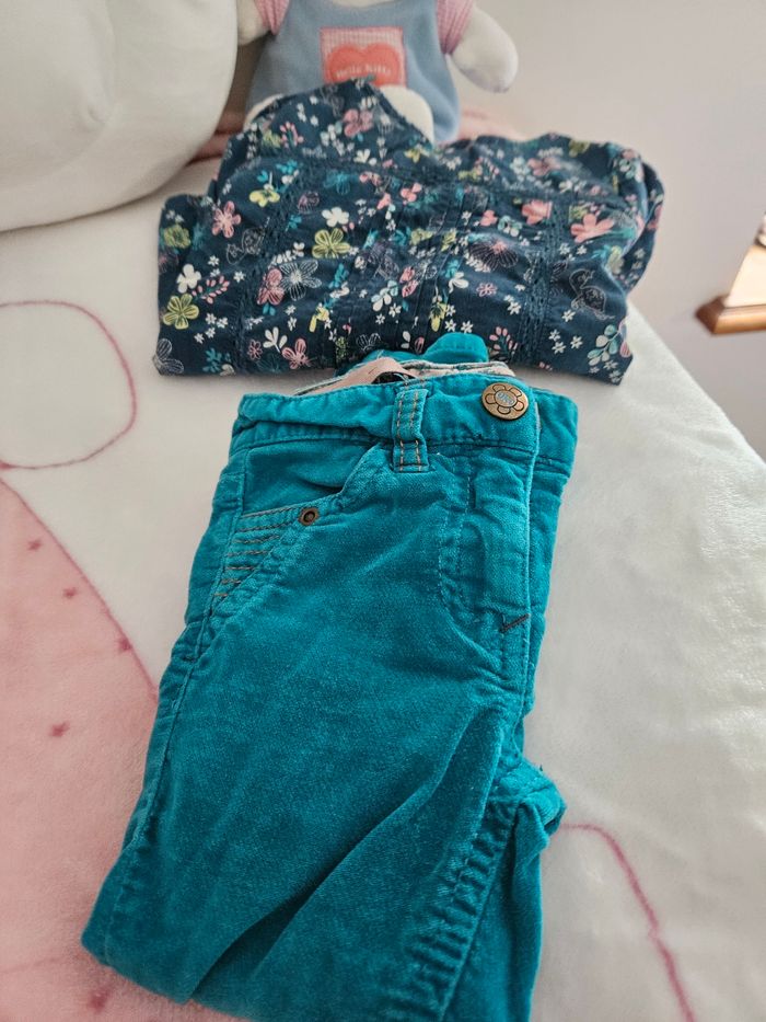 Ensemble pantalon et blouse ML 24 mois