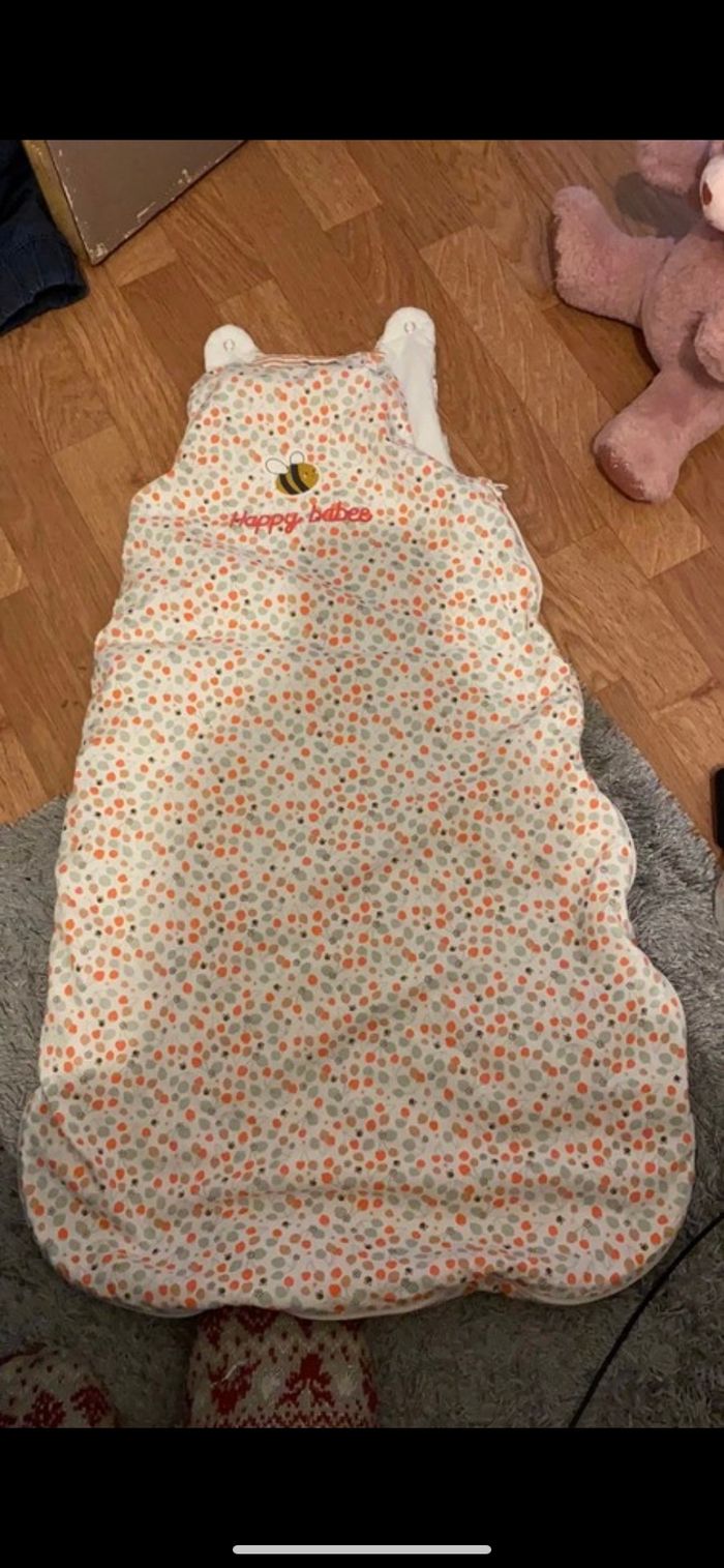 2 gigoteuses fines - photo numéro 2