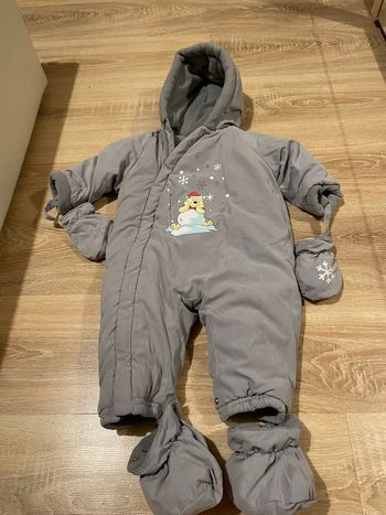 Combinaison noel Disney winnie