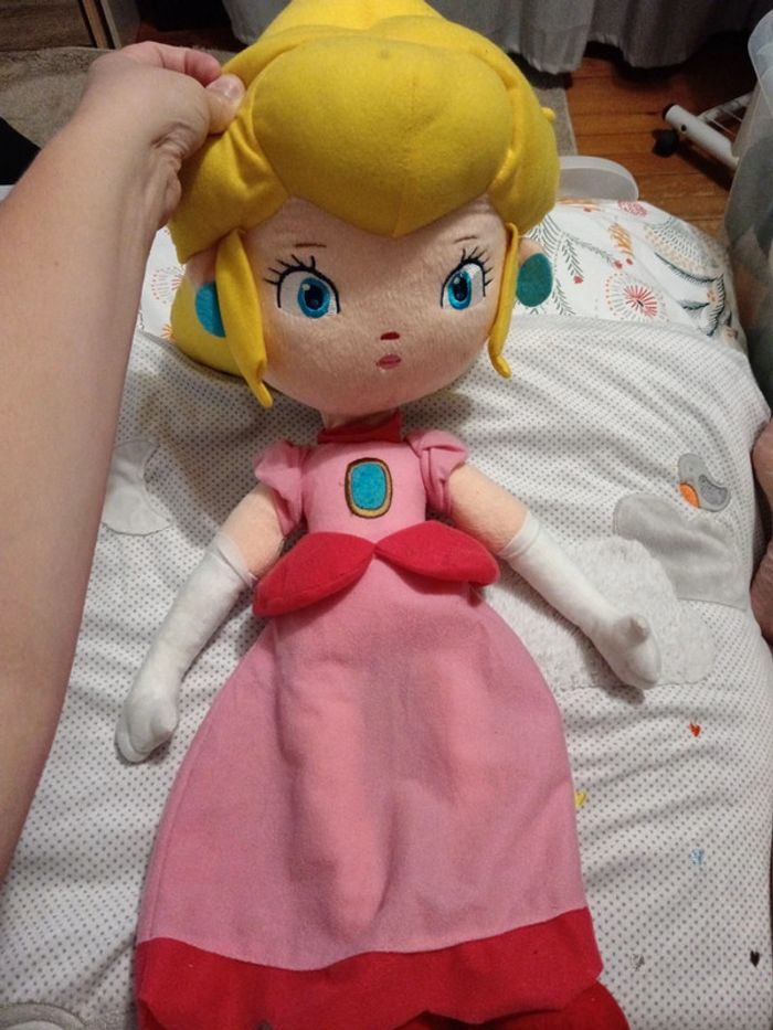 Peluche peach