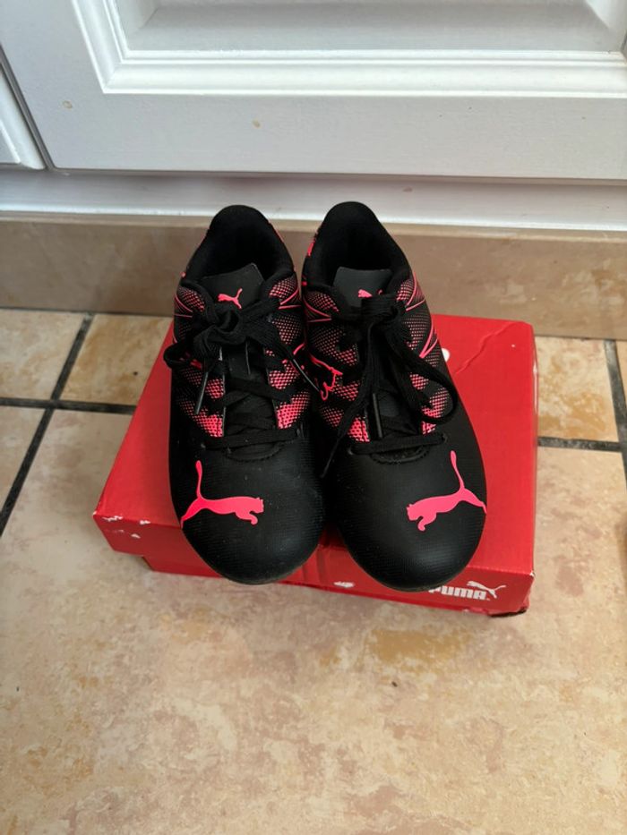 Chaussure foot - photo numéro 2