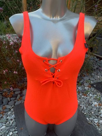 Maillot de bain ROXY  orange 🍊 Taille 40