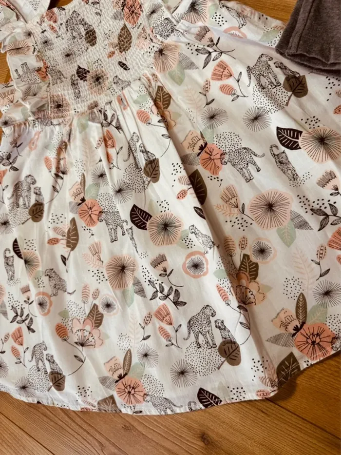 Taille 5 ans tenue 2 pièces fille Orchestra Kiabi blanc gris corail * fleurs * 🌷 - photo numéro 3