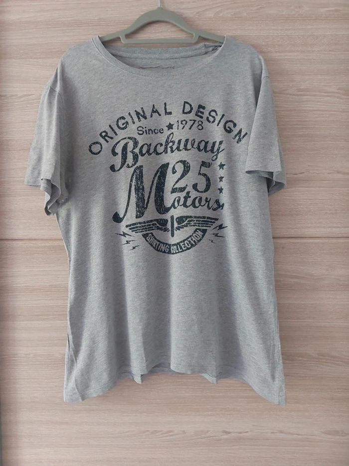 T-shirt L