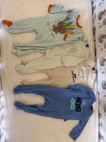 Lot 4 pyjamas légers