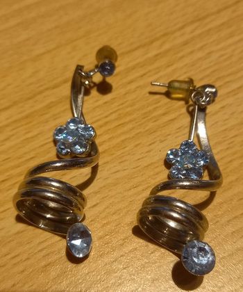 💝Boucles d'oreilles torsadées avec fleur et strass