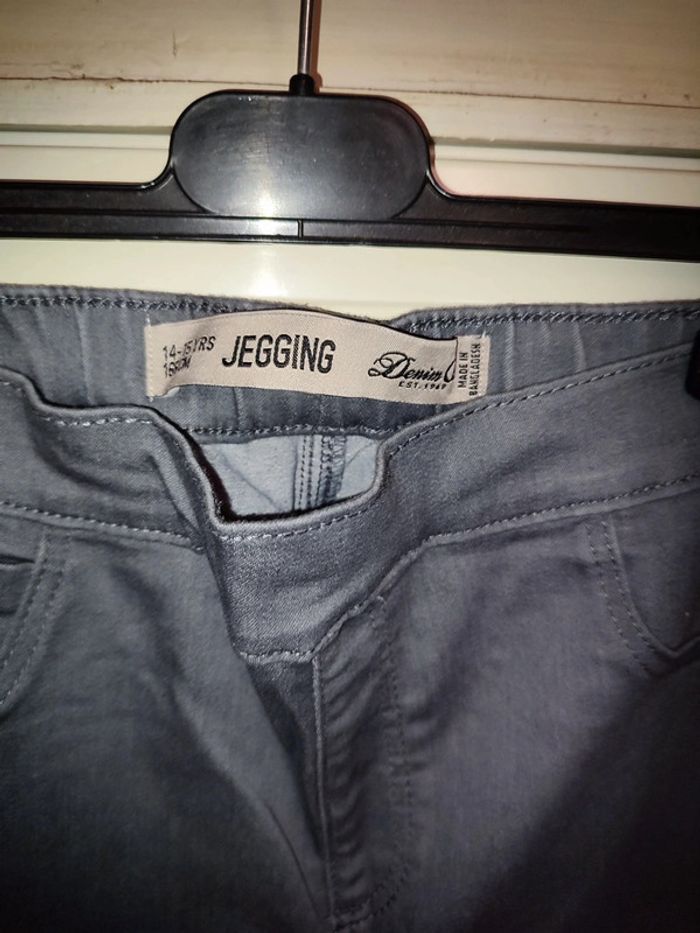 Jeggins - photo numéro 3