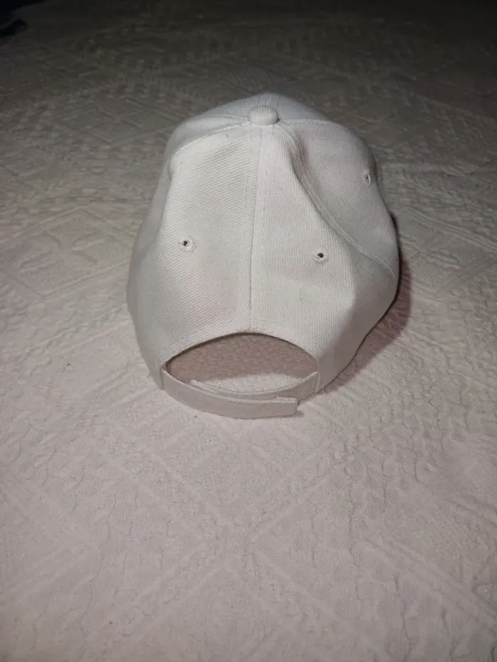 Casquette. Sans marque - photo numéro 3