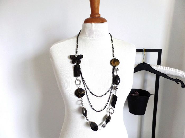 Collier fantaisie noir et marron - photo numéro 2