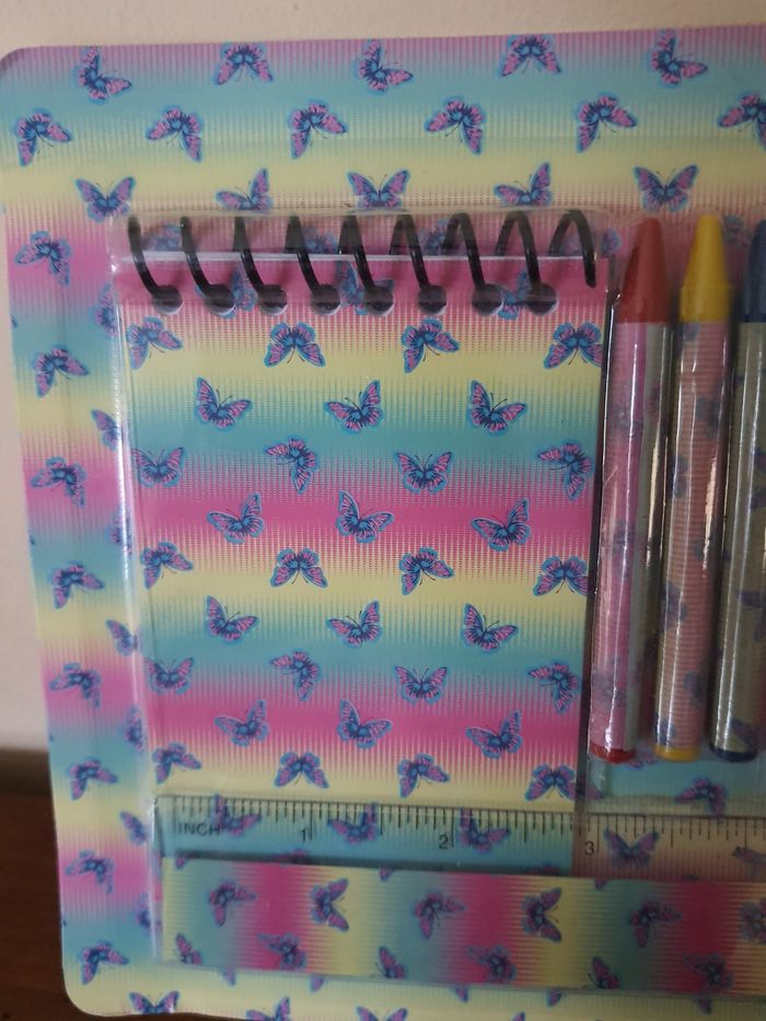 Ensemble papeterie pour enfants - photo numéro 2