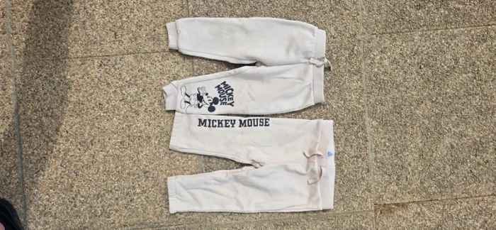 Lot 2 jogging mickey 18-24m primark
