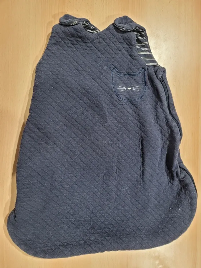 Gigoteuse bleu marine