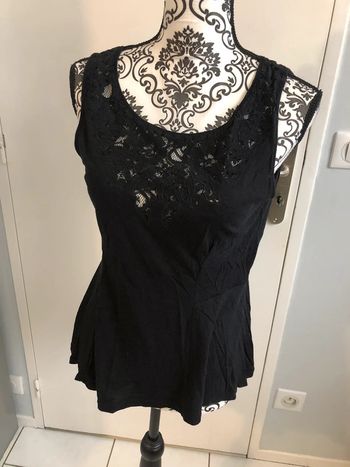 Débardeur noir Kookai  dentelle taille 2