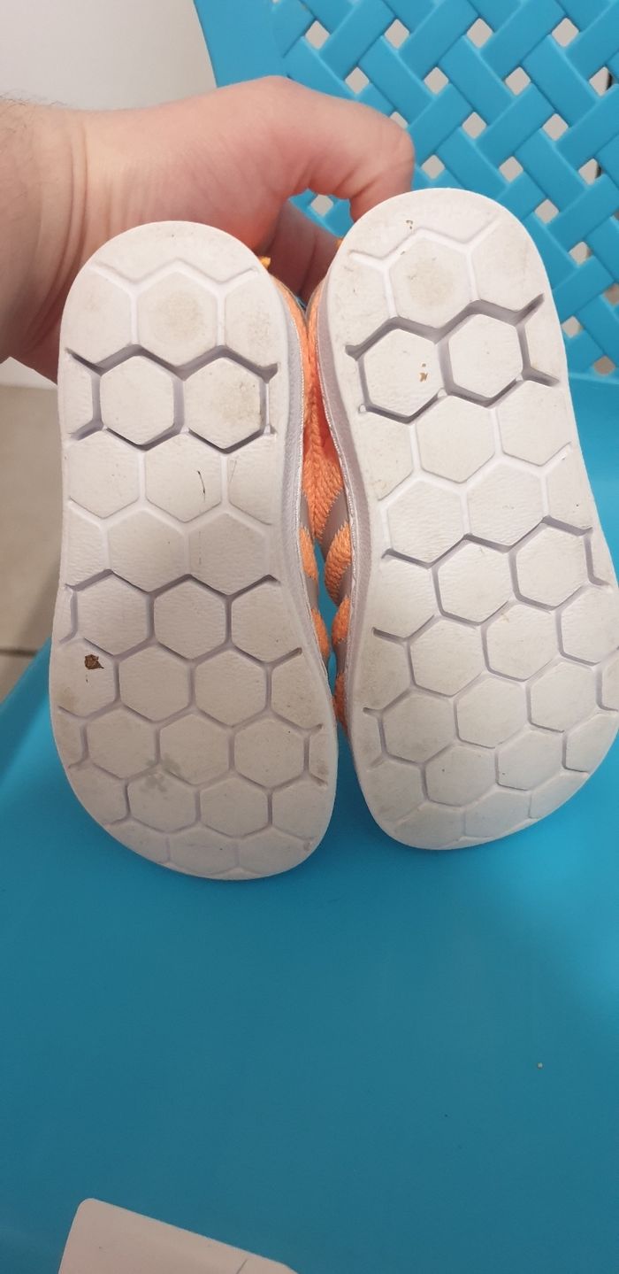 Chaussure très bon état - photo numéro 4