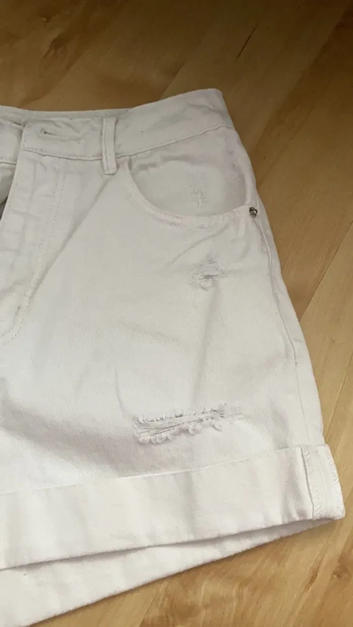 short blanc - photo numéro 3