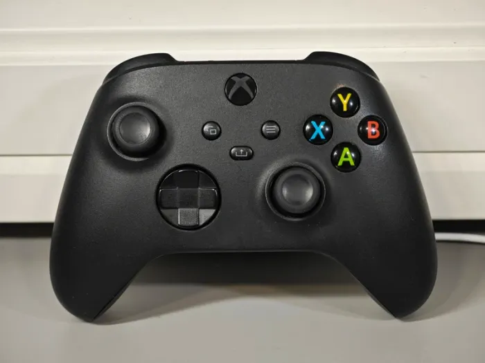 Console XBox Series X avec manette et boite - photo numéro 11