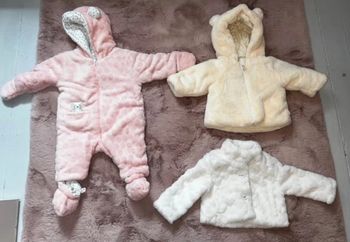 Lot  bébé fille 3 mois