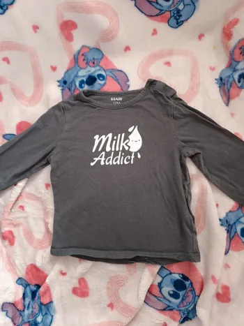 T-shirt manche longue Kiabi taille 12 mois