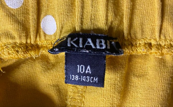 Short »Kiabi »jaune moutarde à pois blancs - photo numéro 4