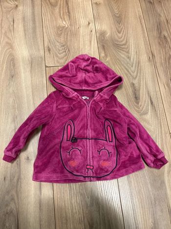 Gilet zippe à capuche