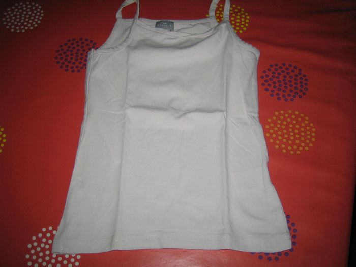 lot de 4 gilets léger été fille 8 ans orchestra 2 TAO et 2 orchestra en très bon état - photo numéro 3