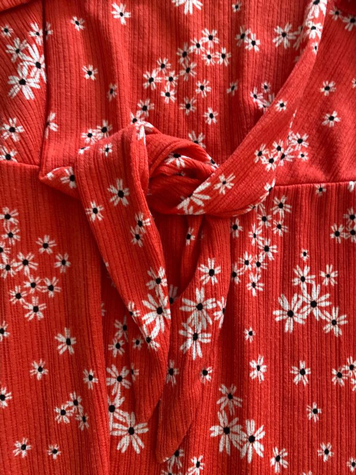 Robe rouge Pull&Beat taille 36 - photo numéro 3