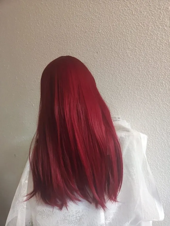 Perruque Naturelle Rouge Bordeaux Tendance Luxe - photo numéro 2