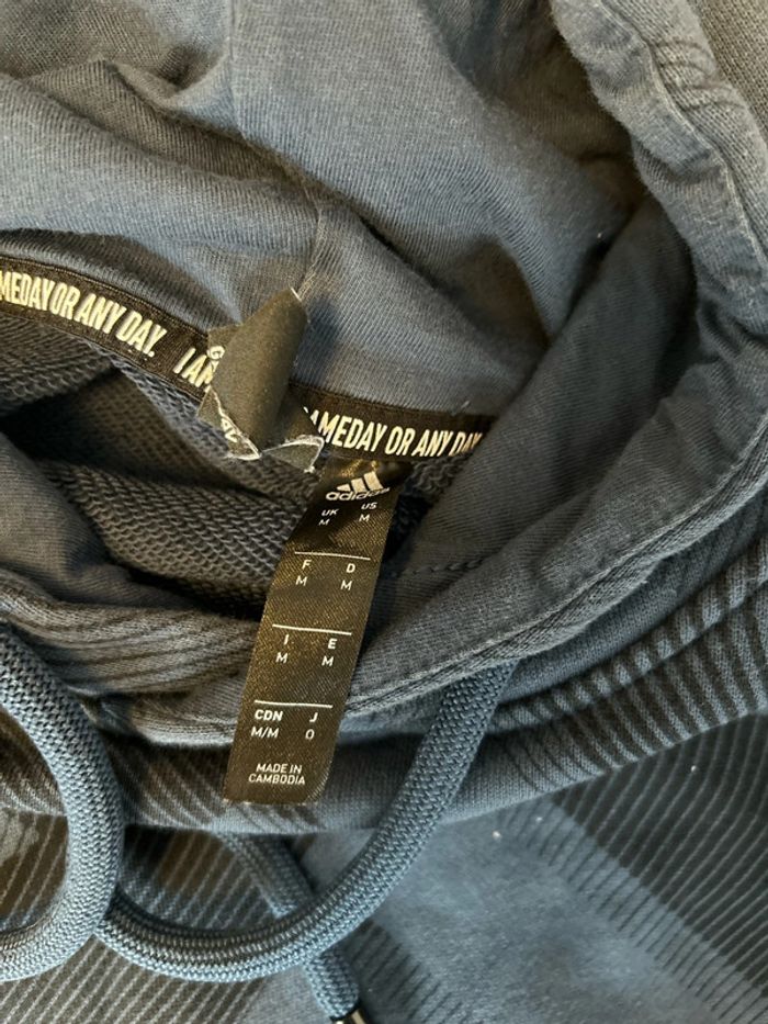 Pull adidas taille M - photo numéro 5