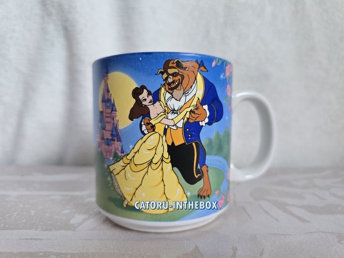 Tasse / Mug / Cup scène Disney Classics Belle et la Bête / Beauty and the Beast