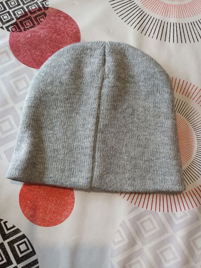 Bonnet Reine des neiges taille 4 ans - photo numéro 2