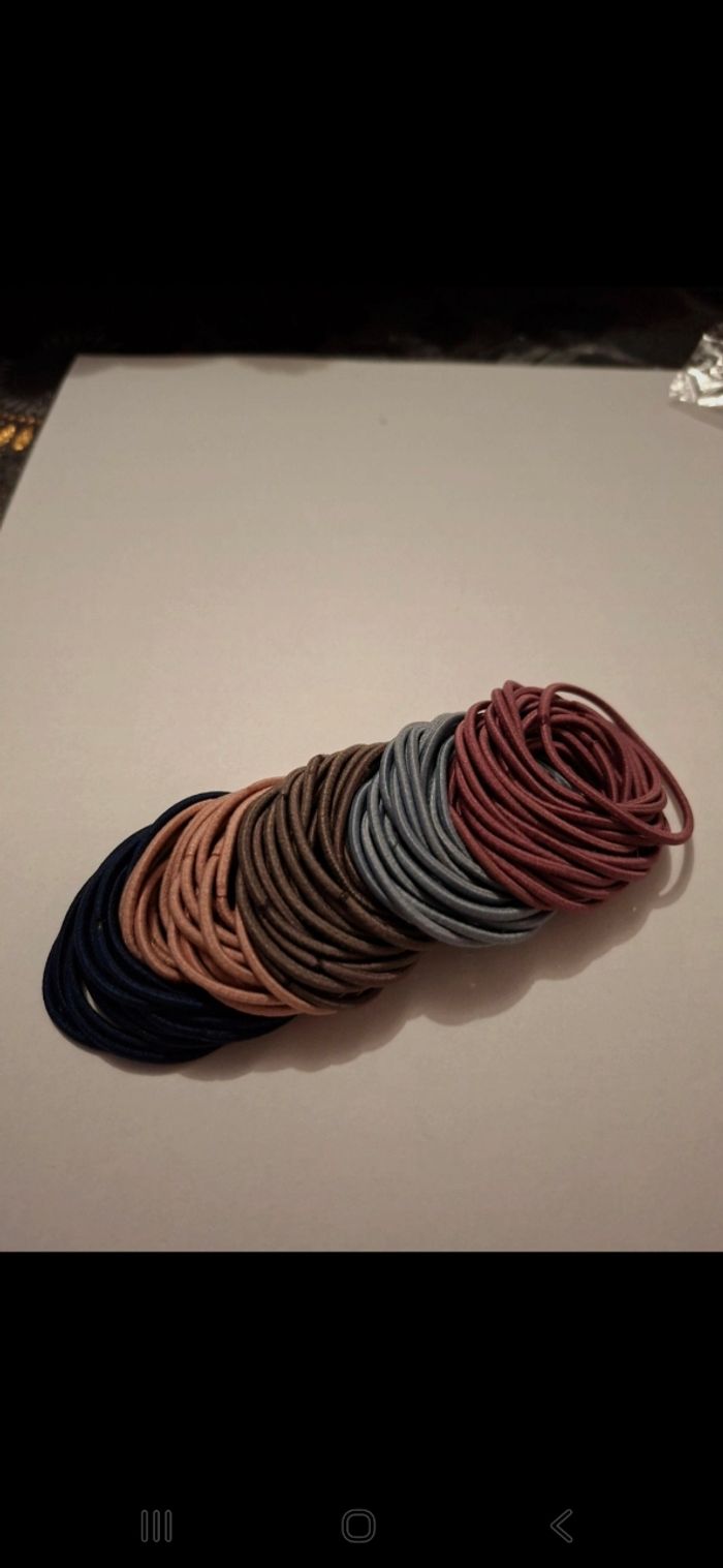 Lots de 100 elastic fille neuf