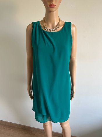 Robe verte sans manches Naf Naf taille S jamais portée