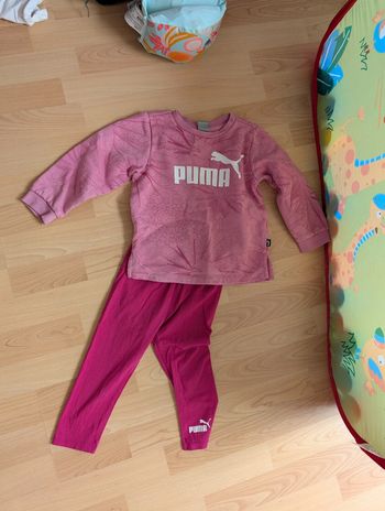 Ensemble deux pièces PUMA Sweat + legging taille 2 / 3 ans