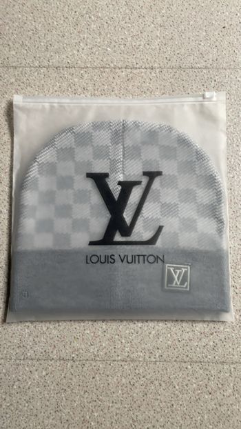 Bonnet LV