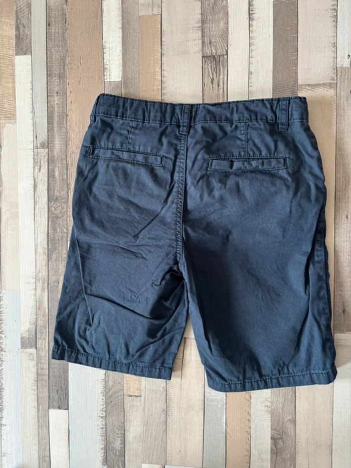 Short chino Vertbaudet 9 ans – Très bon état, chic & confortable pour l’été - photo numéro 3