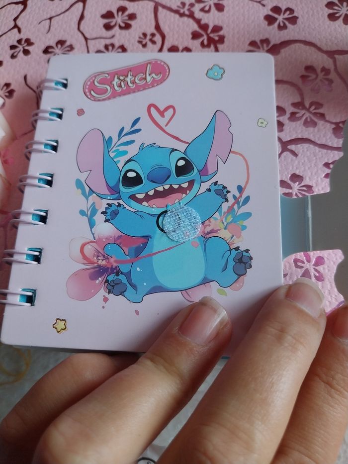 Petit carnet à scratch stitch - photo numéro 2