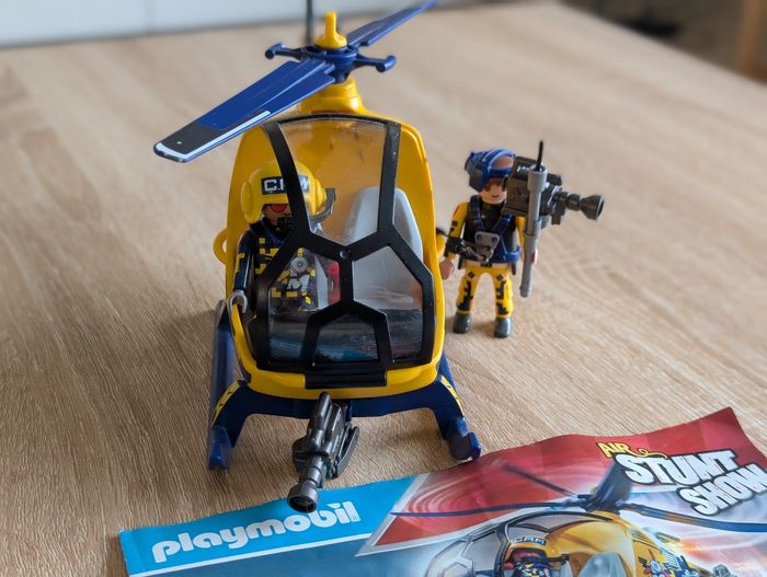 Playmobil 70833 Hélicoptère et équipe de tournage - photo numéro 2