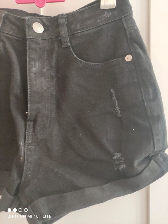 Short noir Kiabi - photo numéro 4