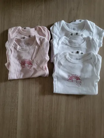 Lot 5 bodies manches longues 3 mois